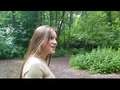 ❤️ Navrhl jsem Evelíně, abychom si to rozdali na veřejném místě! Řekla ano. Pak jsem ji ošukal do zadku a udělal se jí do pusy. Pak se vyčůrala. Domácí porno u porna cs.hentaisun.ru ❌️